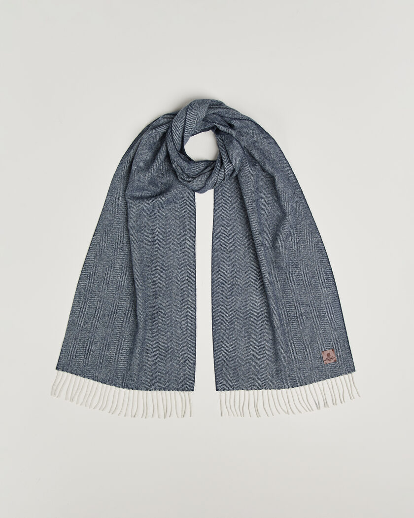 Amanda Christensen Wool Herringbone Scarf Navy – Sininen