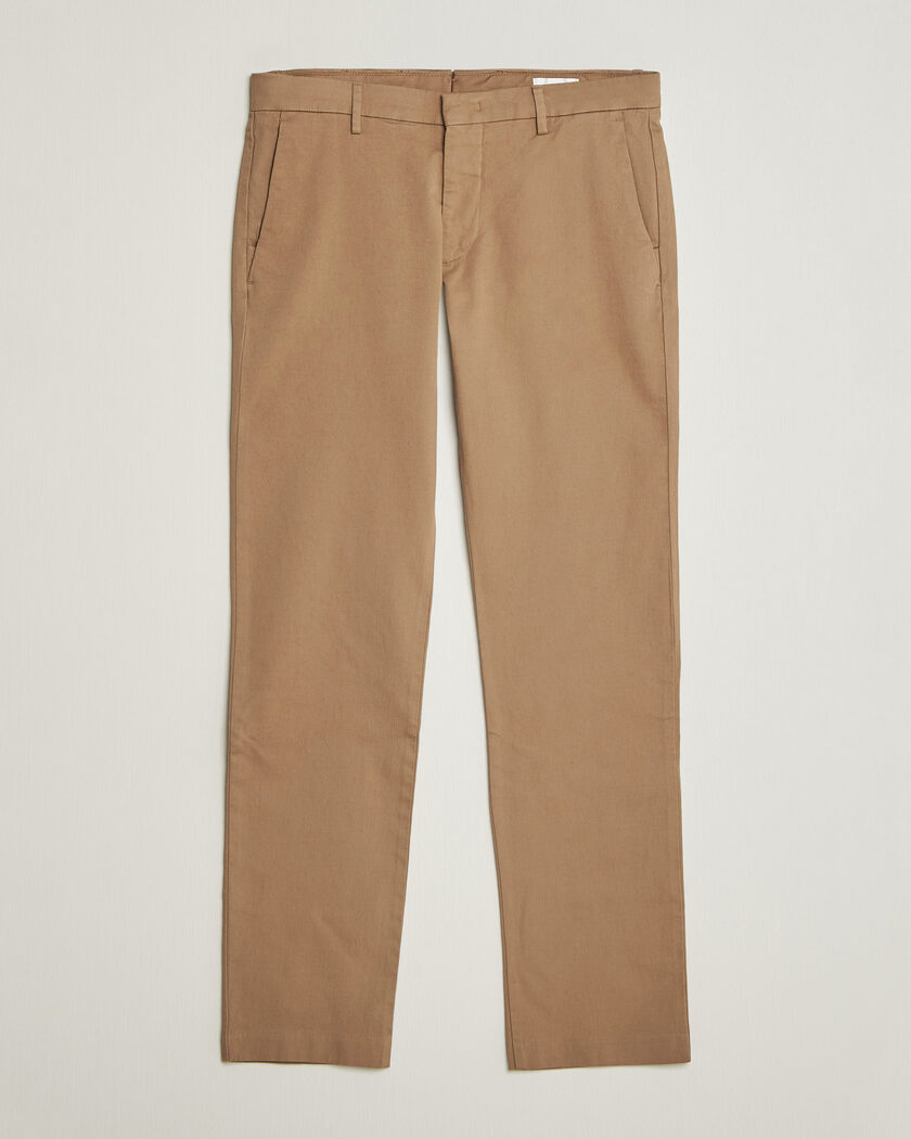NN07 Theo Regular Fit Chinos Desert Clay – Ruskea