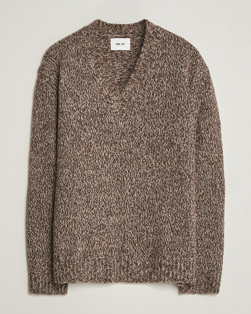 NN07 Flint Wool Knitted V-Neck Deep Truffle – Ruskea
