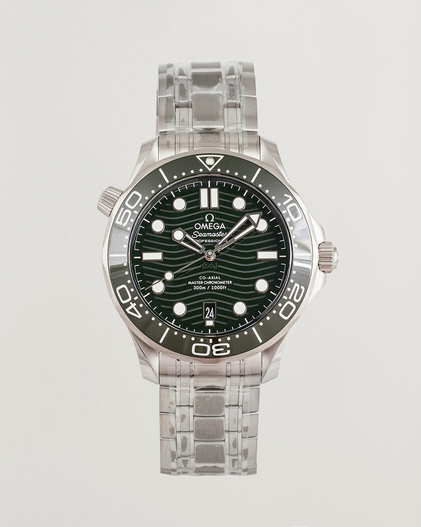 Omega Pre-Owned Seamaster 300M Diver 