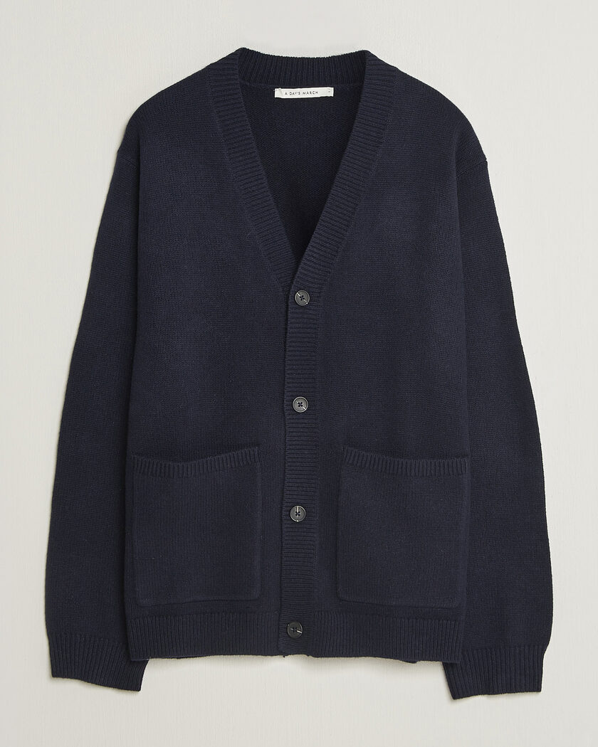 A Day's March Jarrow Lambswool Cardigan Navy – Sininen