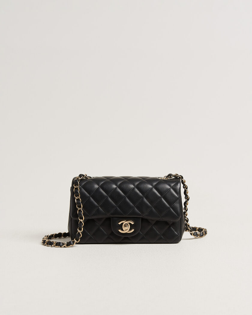 Chanel Pre-Owned Classic Mini Rectangular Single Flap Bag Lambskin Black – Musta