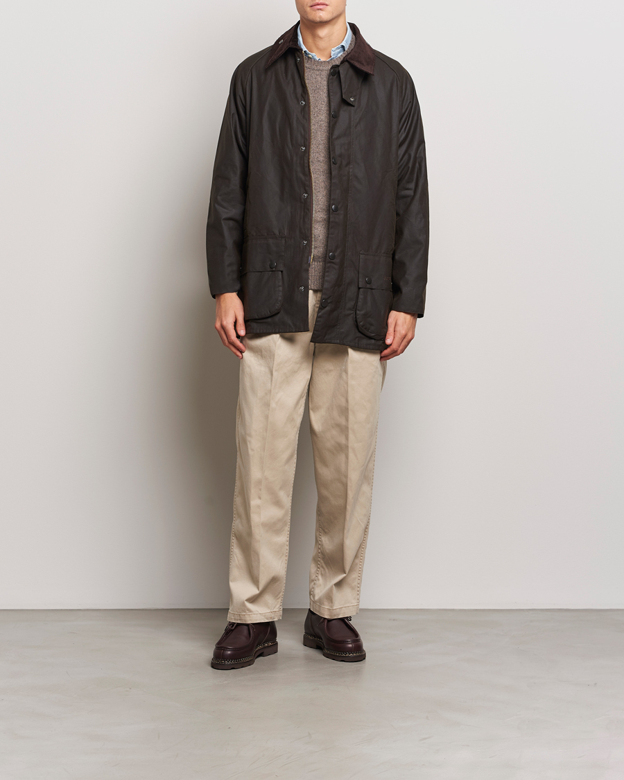 Mies | Takit | Barbour Lifestyle | Classic Beaufort Jacket Olive