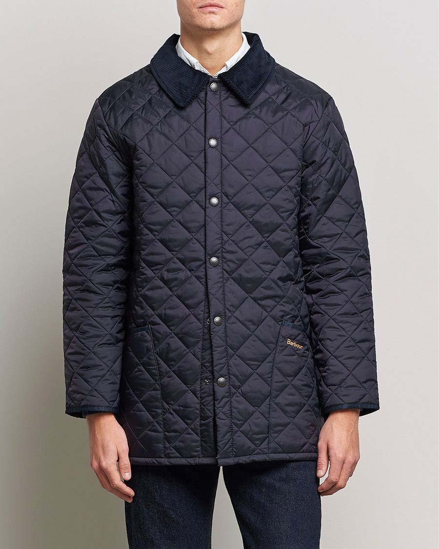 Mies | Syystakit | Barbour Lifestyle | Classic Liddesdale Jacket Navy