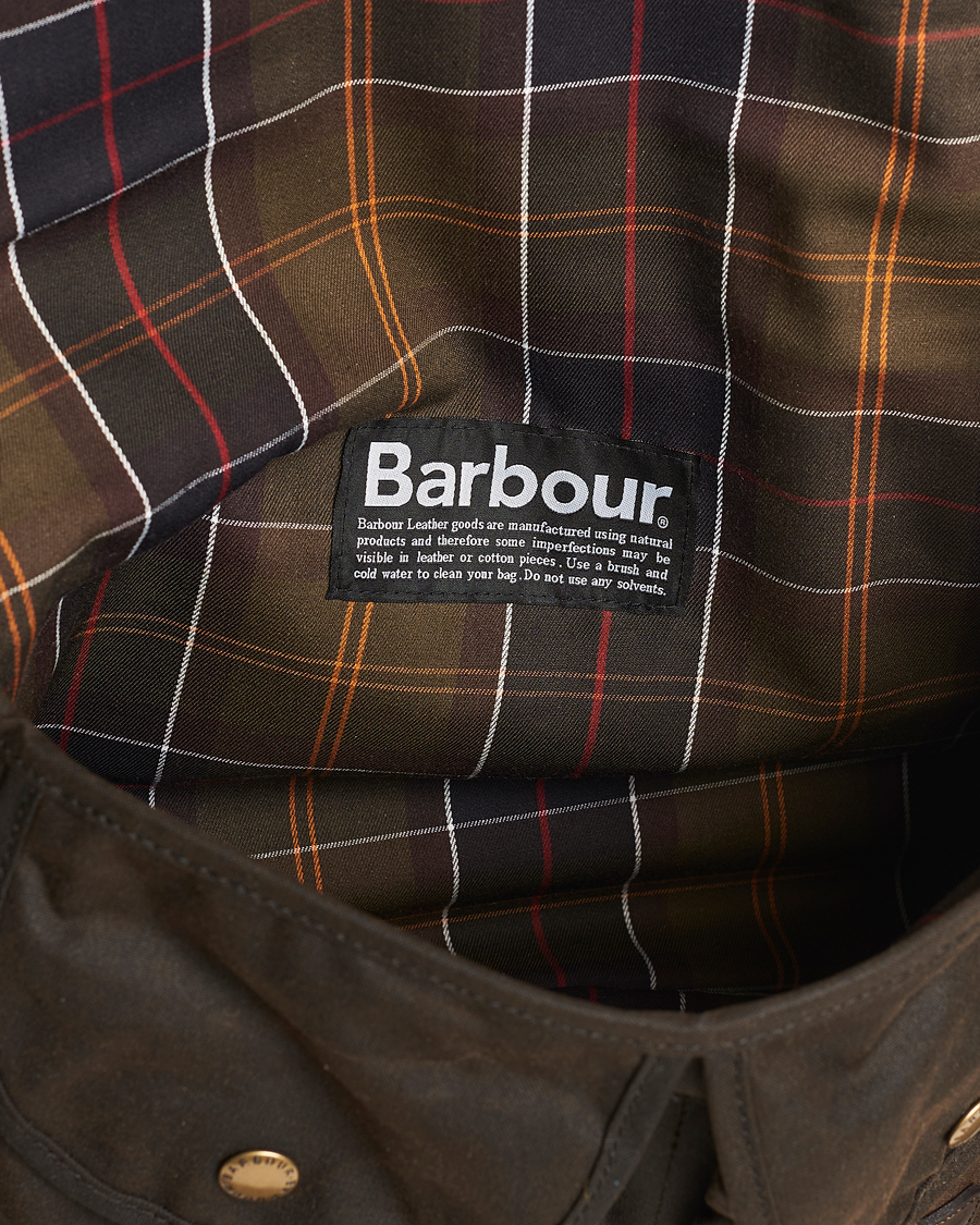 Mies | Laukut | Barbour Lifestyle | Wax Leather Tarras Olive