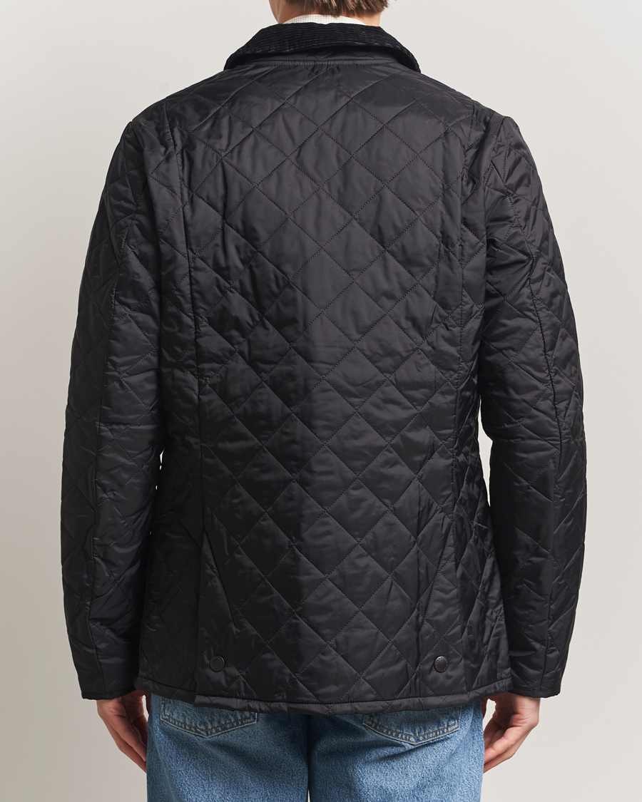 Mies | Takit | Barbour Lifestyle | Heritage Liddesdale Jacket Black