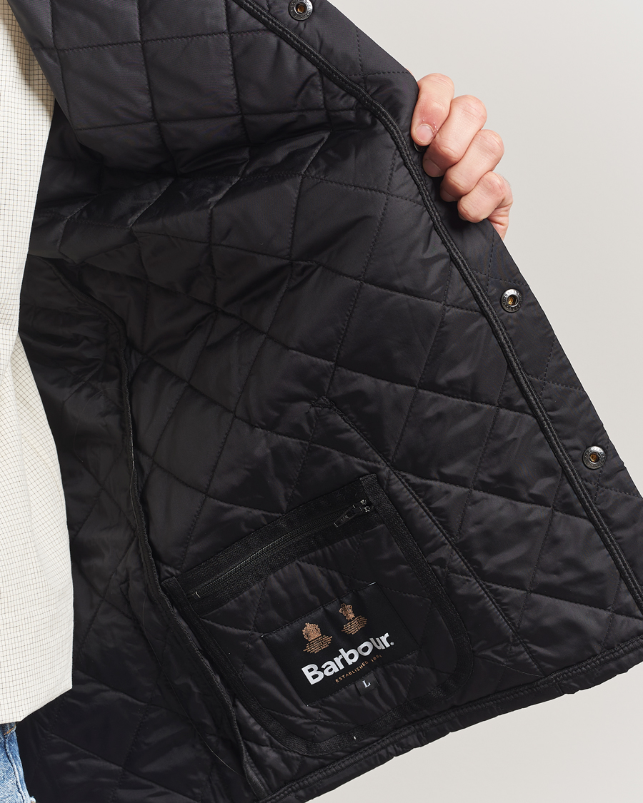 Mies | Takit | Barbour Lifestyle | Heritage Liddesdale Jacket Black