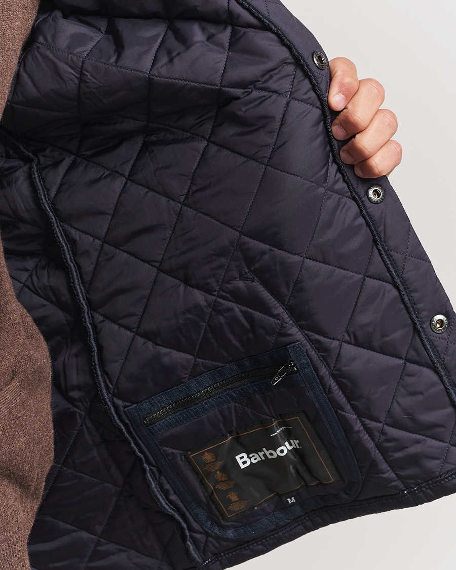Mies | Takit | Barbour Lifestyle | Heritage Liddesdale Jacket Navy