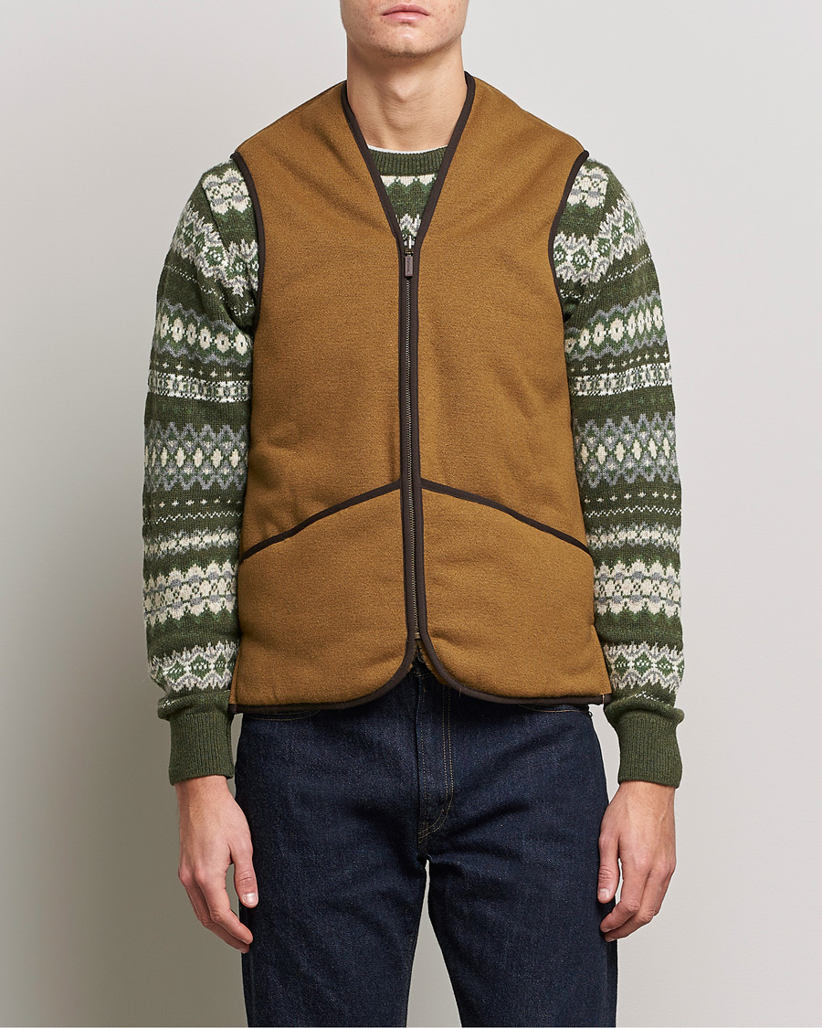 Mies | Takit | Barbour Lifestyle | Warm Pile Waistcoat Zip-In Liner Brown