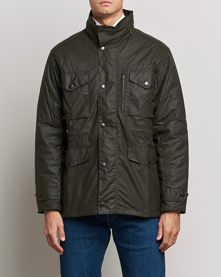 Mies | The Classics of Tomorrow | Barbour Lifestyle | Sapper Jacket Olive