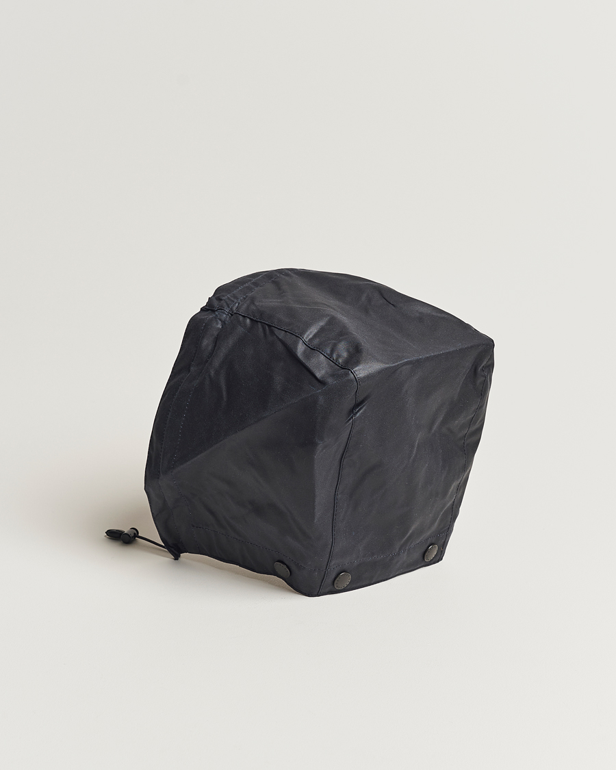 Mies | Takit | Barbour Lifestyle | Waxed Cotton Hood Navy