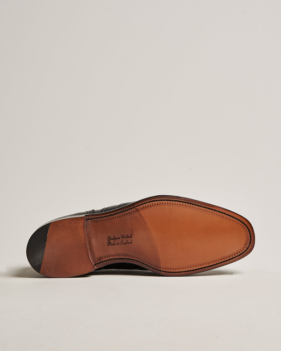 Mies | Brogue-kengät | Loake 1880 | Buckingham Brogue Black Calf