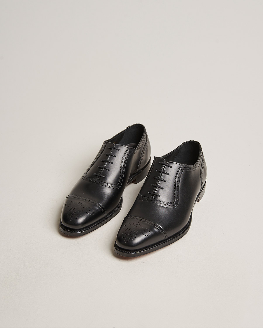 Mies | Loake 1880 Strand Brogue Black Calf | Loake 1880 | Strand Brogue Black Calf