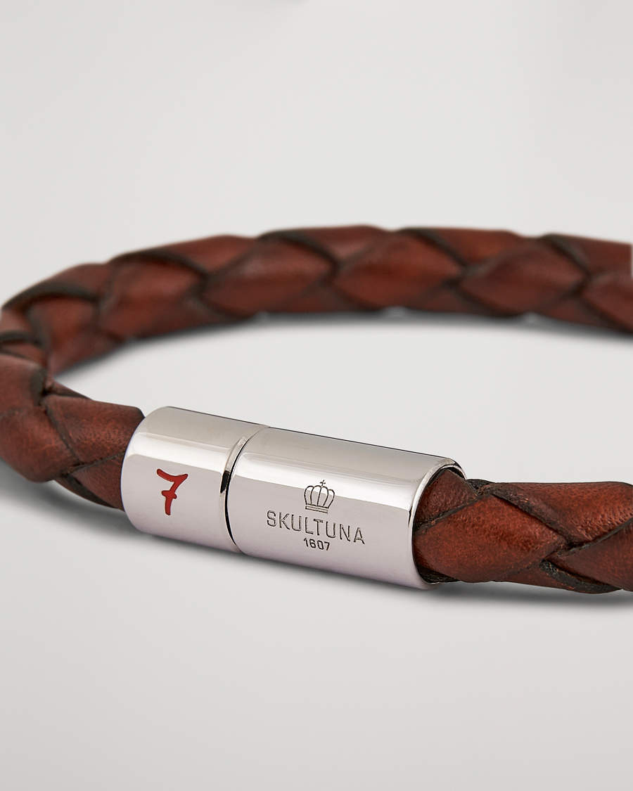 Mies | Korut | Skultuna | Leather Bracelet Plaited 7 by Lino Ieluzzi Brown