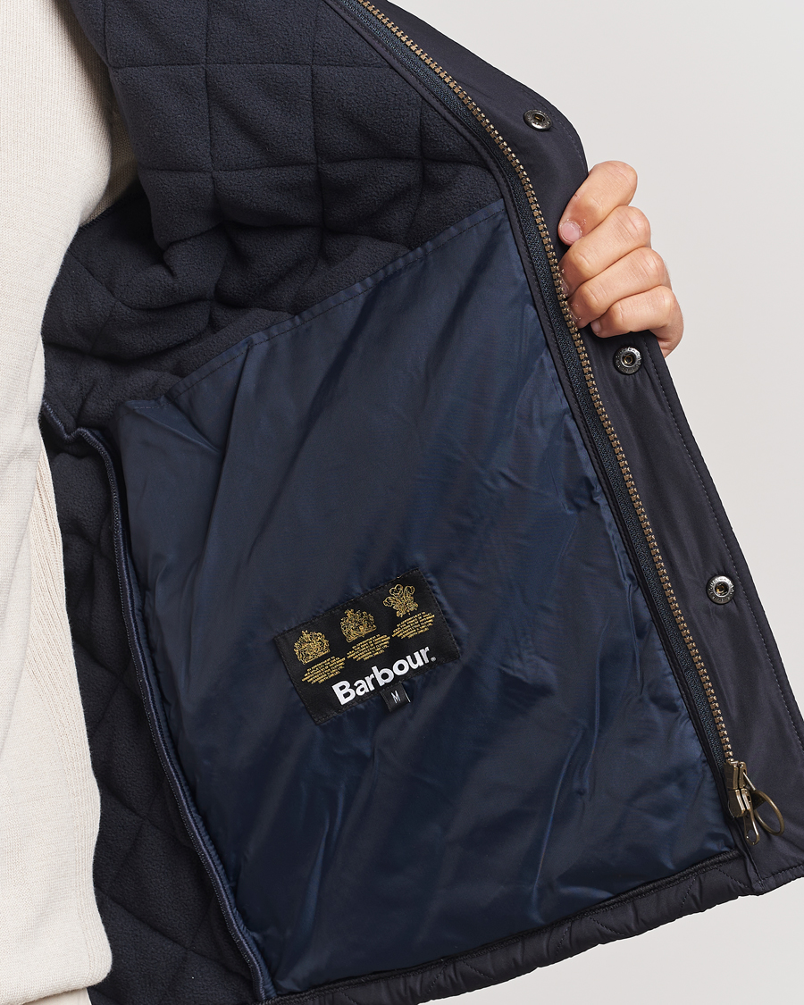 Mies | Takit | Barbour Lifestyle | Powell Quilted Jacket Navy