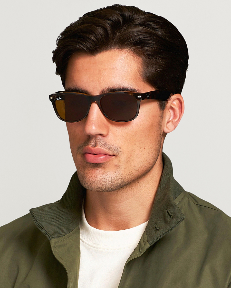 Mies | Aurinkolasit | Ray-Ban | New Wayfarer Sunglasses Light Havana/Crystal Brown
