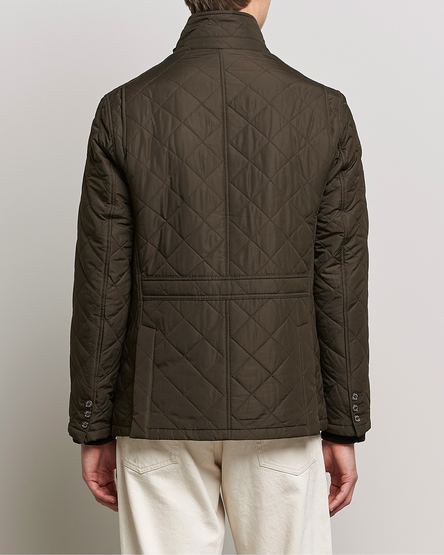 Mies | Takit | Barbour Lifestyle | Quilted Lutz Jacket Olive
