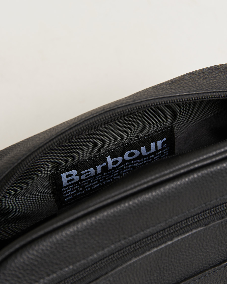 Mies | Barbour Lifestyle Leather Washbag Black | Barbour Lifestyle | Leather Washbag Black