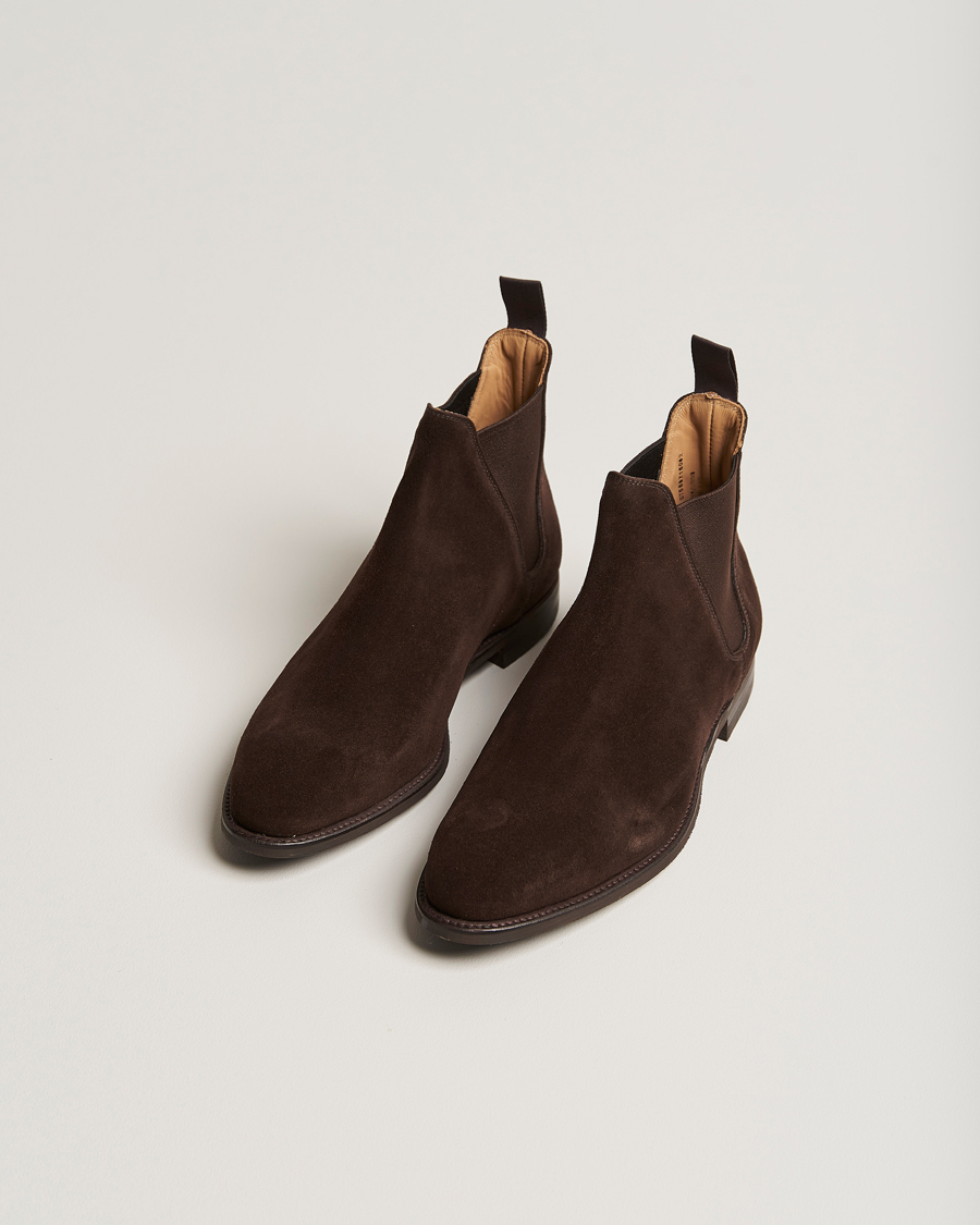 Mies | Nilkkurit | Crockett & Jones | Chelsea 8 Boot Dark Brown Suede
