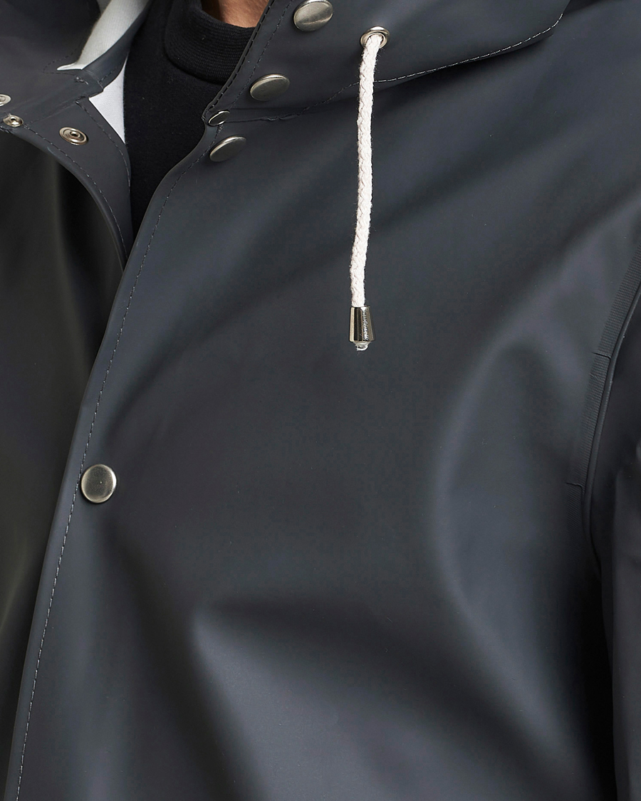 Mies | Takit | Stutterheim | Stockholm Raincoat Charcoal