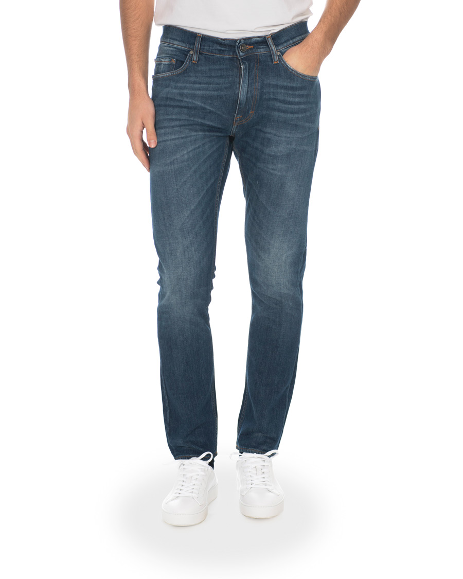 Mies | Farkut | Tiger of Sweden Jeans | Pistolero Cant Bright Blue