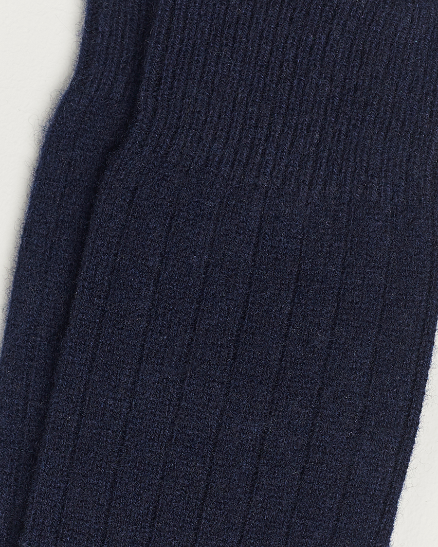 Mies | Alusvaatteet | Pantherella | Waddington Cashmere Sock Navy