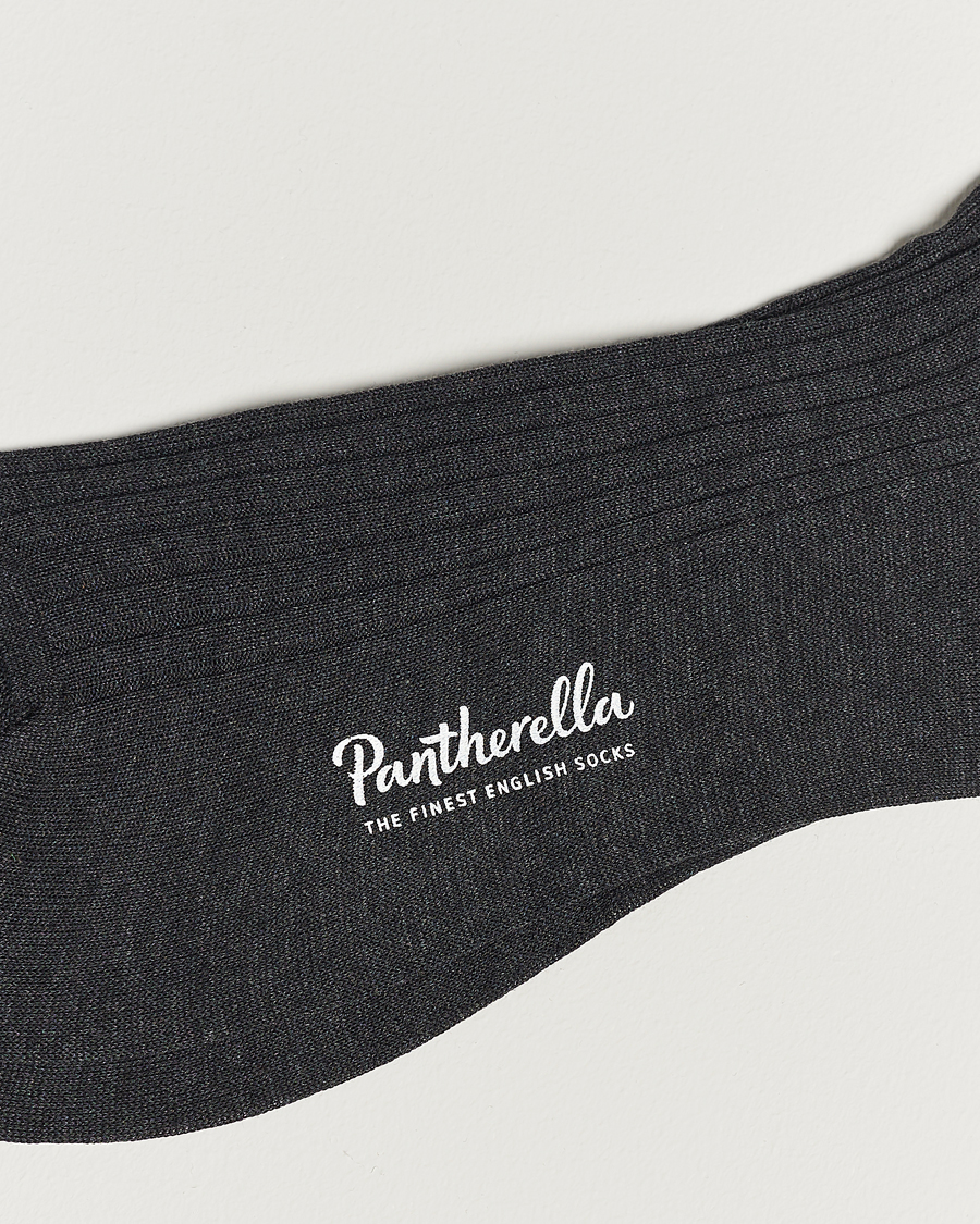 Mies |  | Pantherella | Vale Cotton Long Socks Dark Grey
