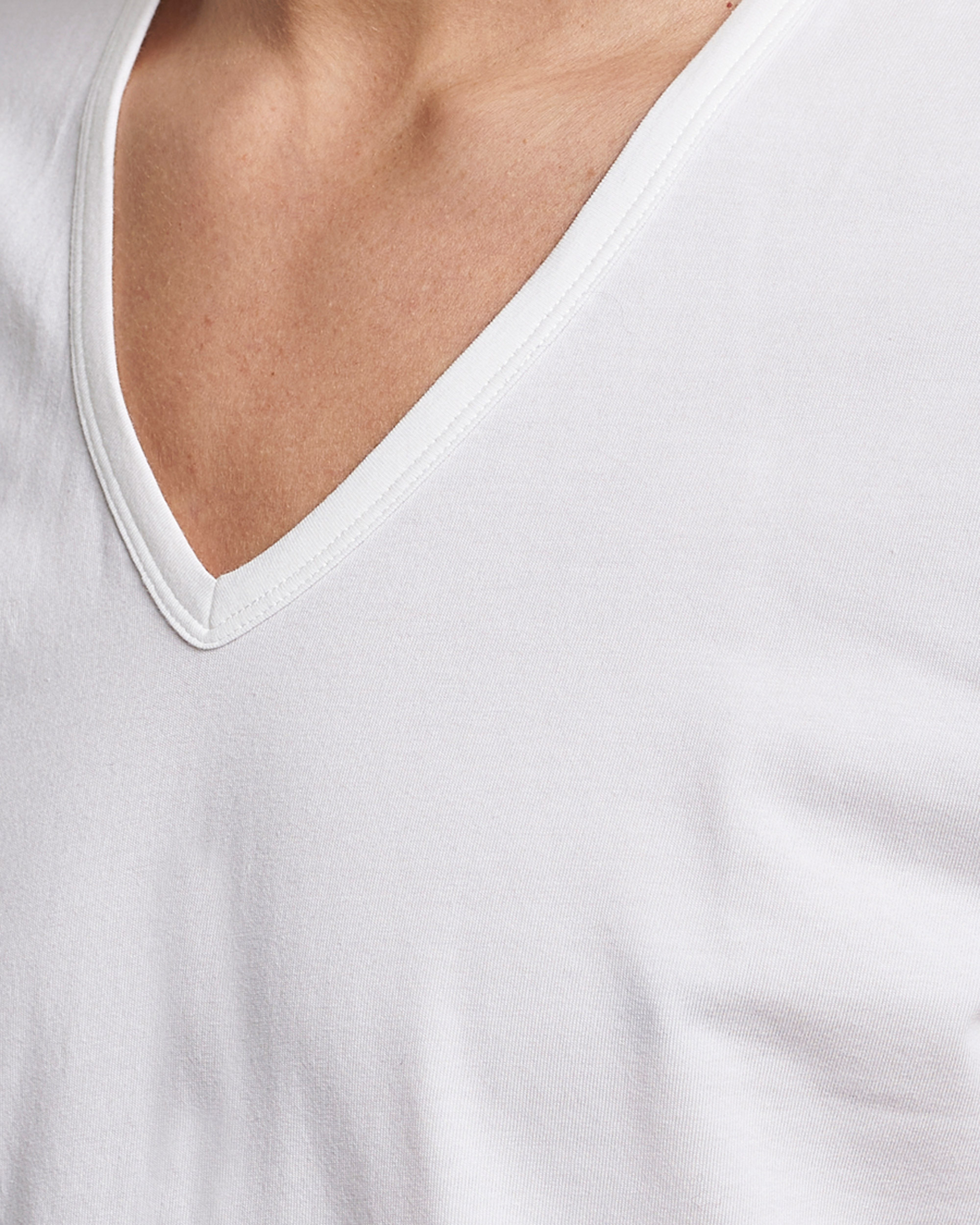 Mies | T-paidat | Calvin Klein | Cotton V-Neck Tee 2-Pack White