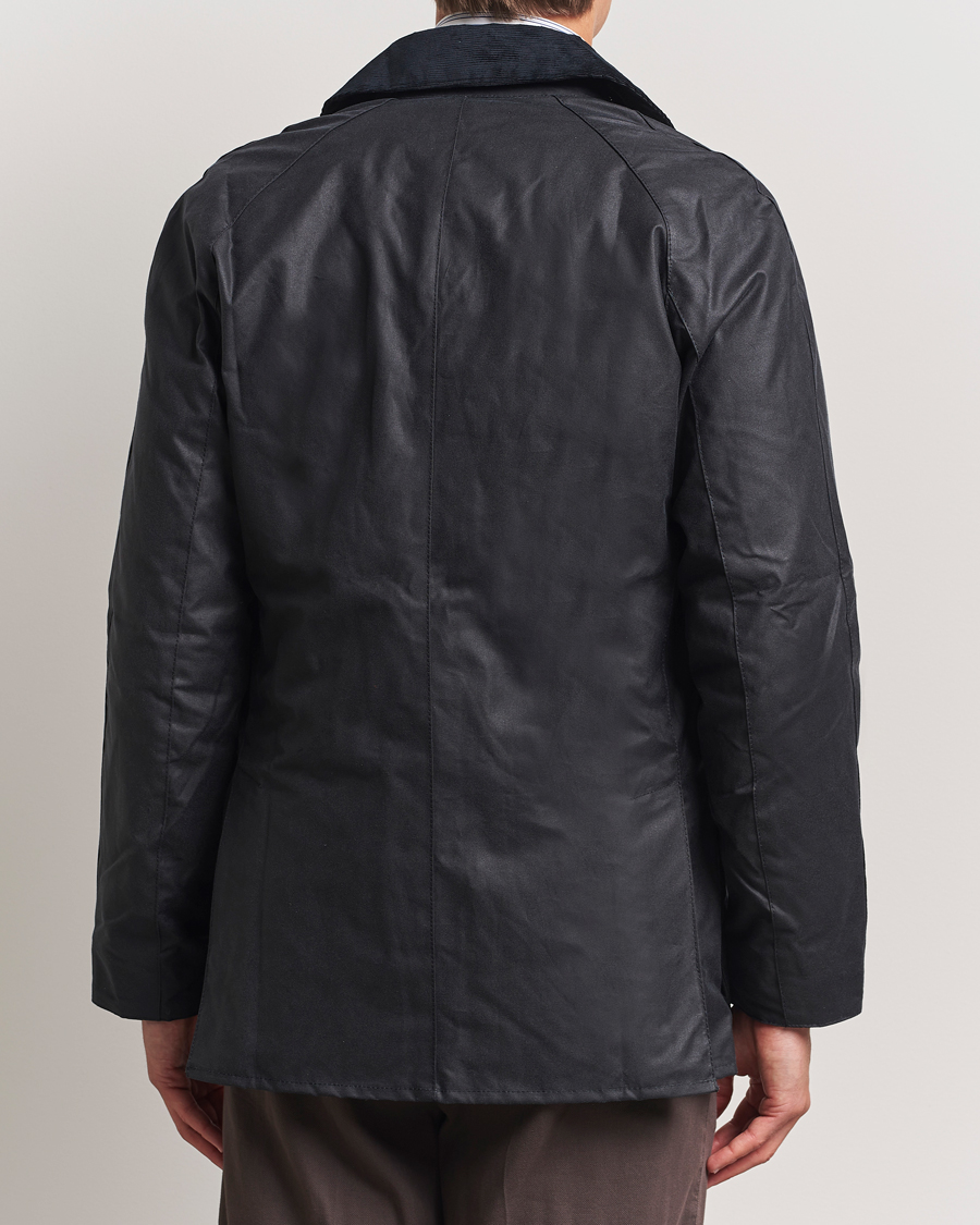 Mies | Takit | Barbour Lifestyle | Ashby Wax Jacket Navy