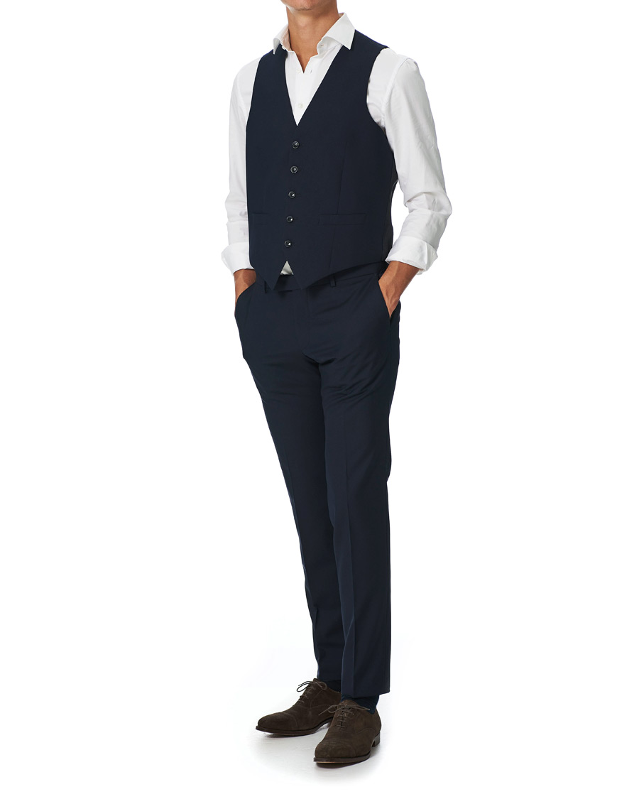 Mies | Pikkutakit | Oscar Jacobson | Carlo Waistcoat Navy