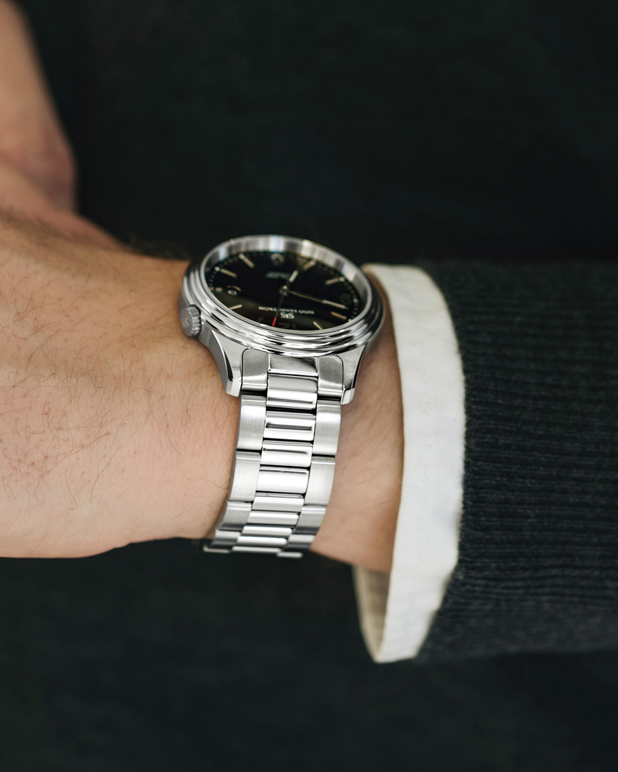 Mies | Fine watches | Sjöö Sandström | Royal Steel Classic 41mm Black and Steel