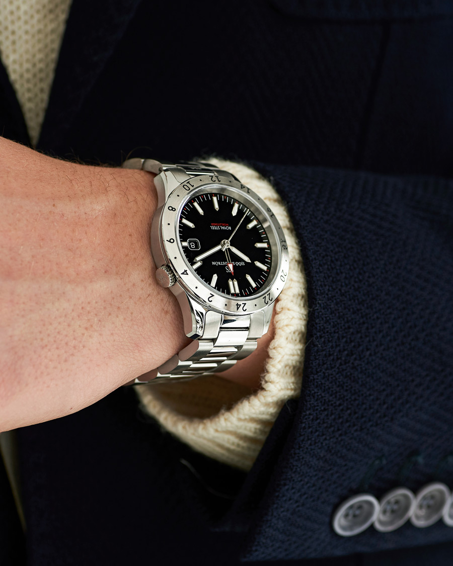 Mies | Fine watches | Sjöö Sandström | Royal Steel Worldtimer 41mm Black with Steel