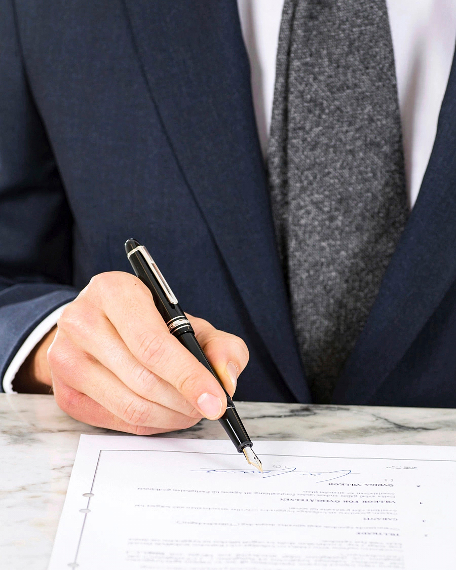 Mies | Kynät | Montblanc | 145 Meisterstück M Fountain Pen Platinum Line