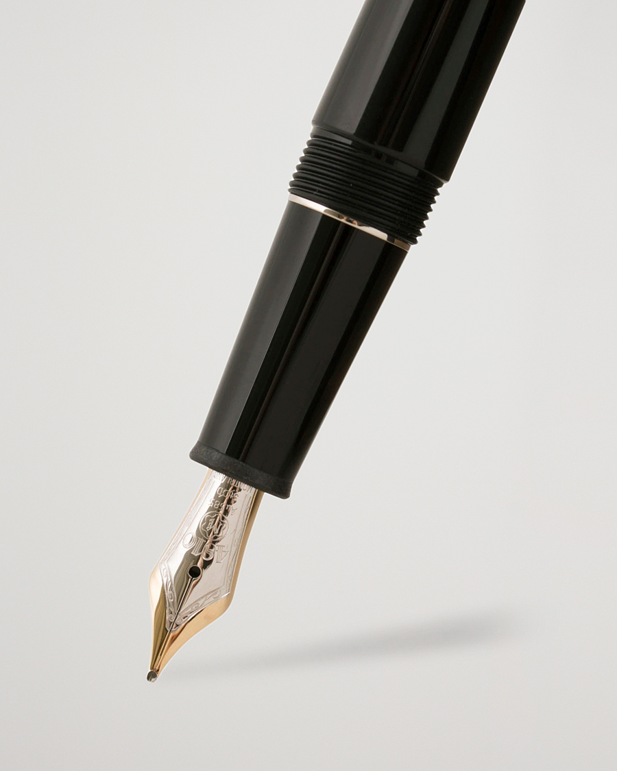 Mies | Kynät | Montblanc | 145 Meisterstück M Fountain Pen Platinum Line
