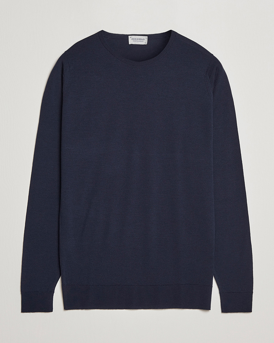 Mies | Puserot | John Smedley | Lundy Extra Fine Merino Crew Neck Midnight