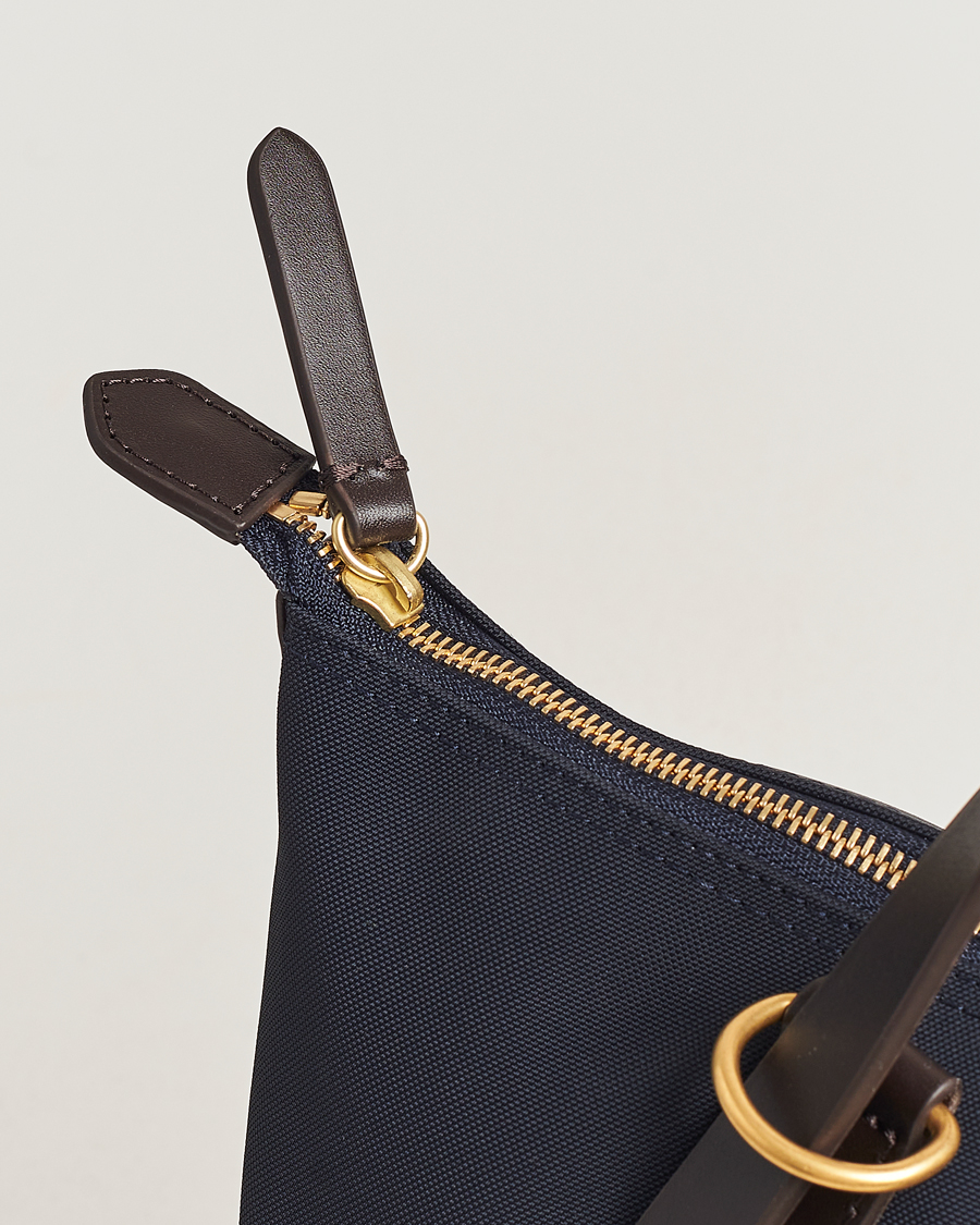 Mies | Mismo M/S Nylon Day Pack Navy/Dark Brown | Mismo | M/S Nylon Day Pack Navy/Dark Brown