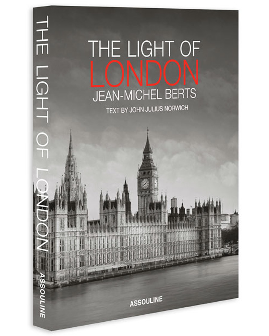 Miehet |  | New Mags | The Light of London Book