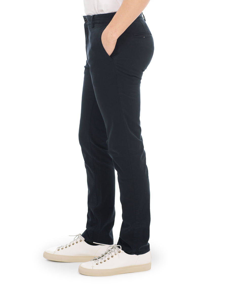 Mies | Housut | Tiger of Sweden | Transit Chino Navy