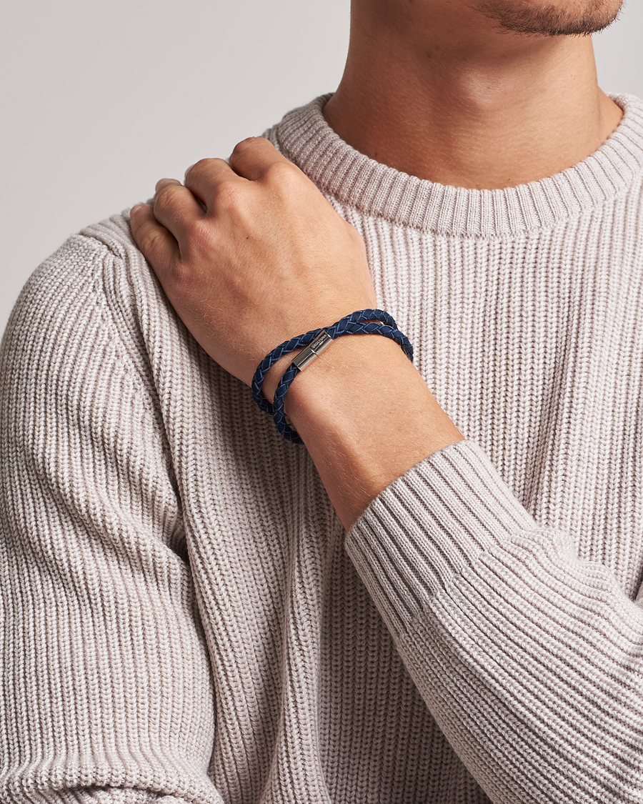 Mies | Korut | Skultuna | The Suede Bracelet Blue