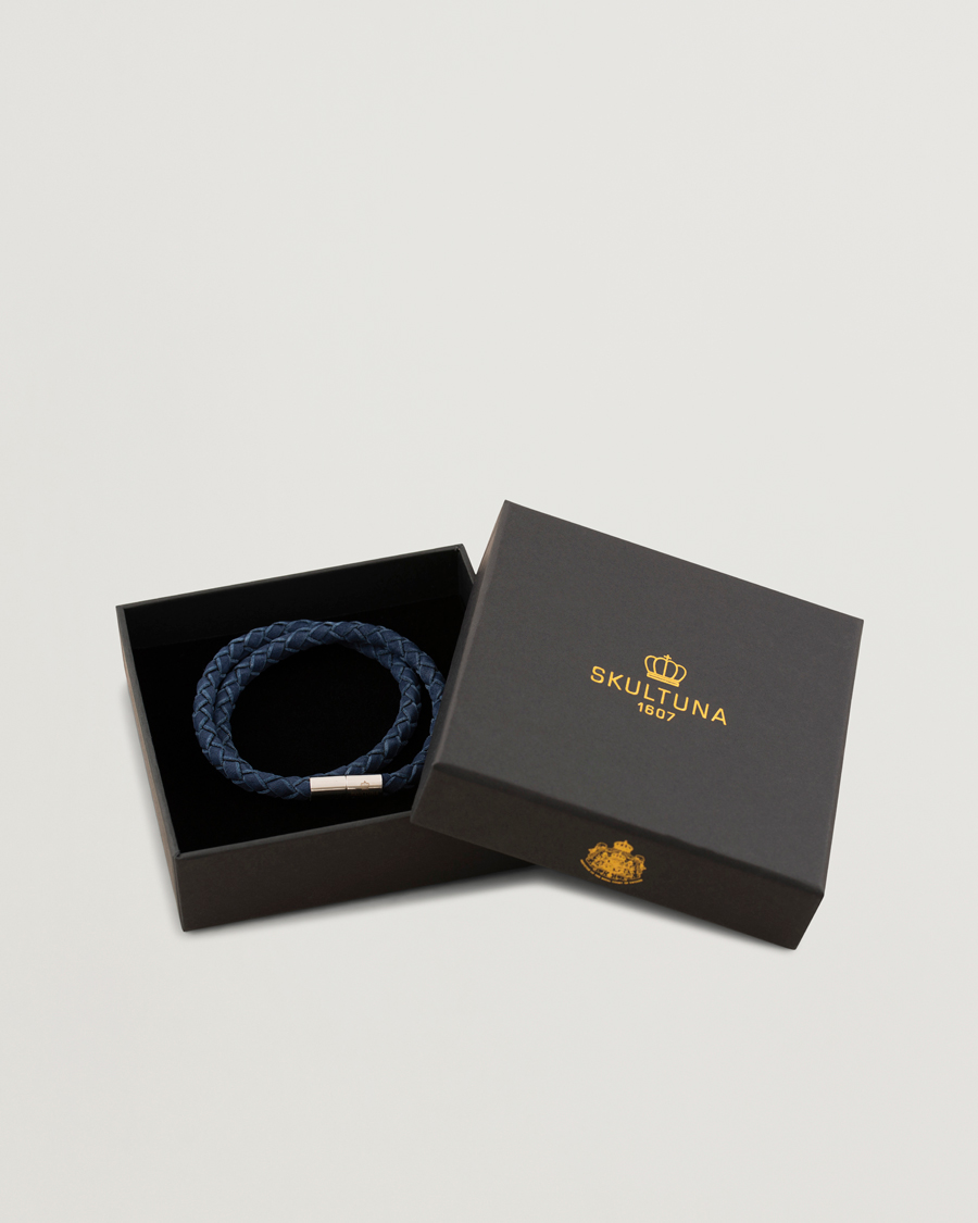 Mies | Korut | Skultuna | The Suede Bracelet Blue