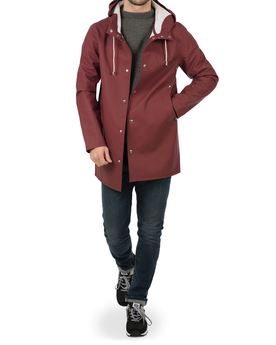 Mies | Takit | Stutterheim | Stockholm Raincoat Burgundy