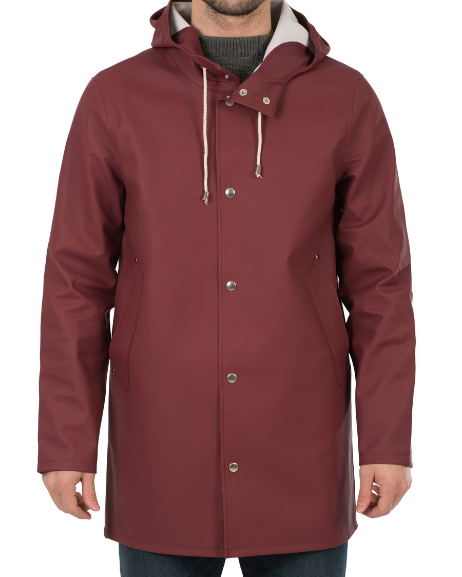 Mies | Takit | Stutterheim | Stockholm Raincoat Burgundy