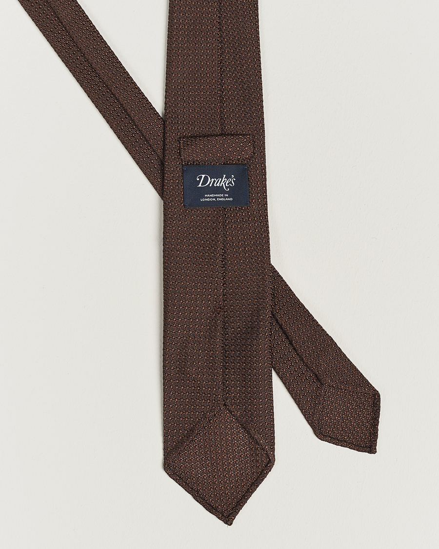 Mies | Solmiot | Drake's | Drake'sLarge Knot Handrolled Grenadine Silk TieBrown