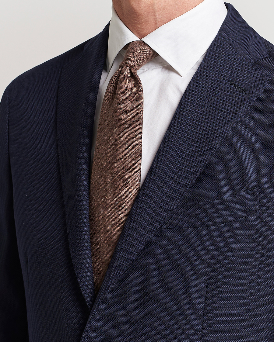 Mies | Solmiot | Drake's | Tussah Silk Handrolled 8 cm Tie Brown
