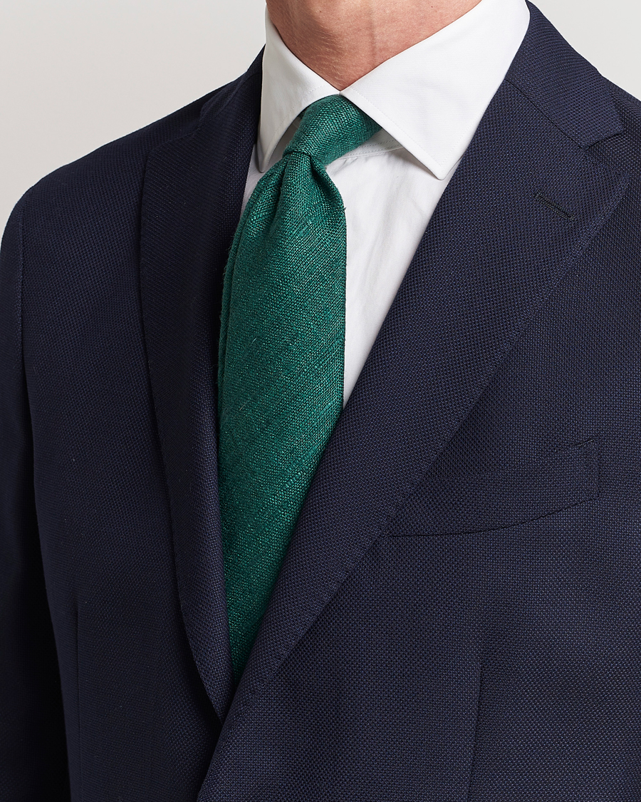 Mies | Solmiot | Drake's | Drake'sSilk Tussah Handrolled TieGreen