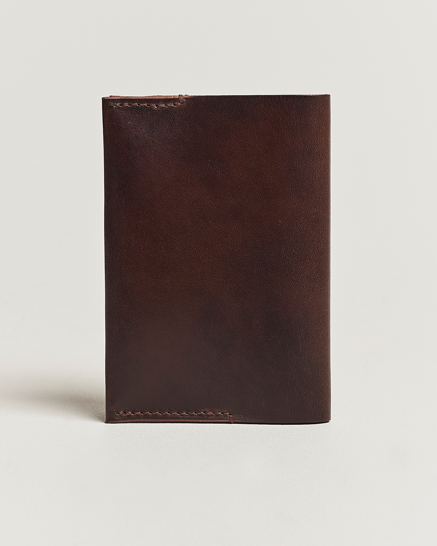 Mies | Lompakot | Tärnsjö Garveri | Passport Cover Dark Brown