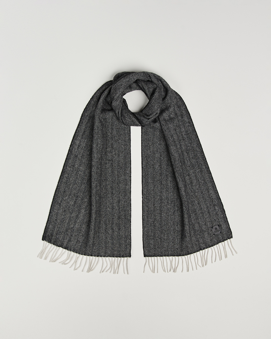 Mies | Amanda Christensen Wool Herringbone Scarf Black | Amanda Christensen | Wool Herringbone Scarf Black