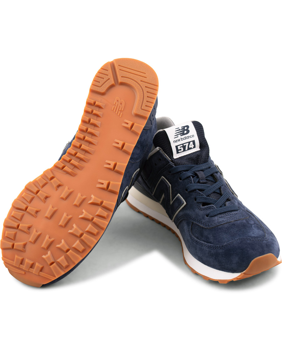 Mies | New Balance 574 Running Sneaker Navy Suede | New Balance | 574 Running Sneaker Navy Suede