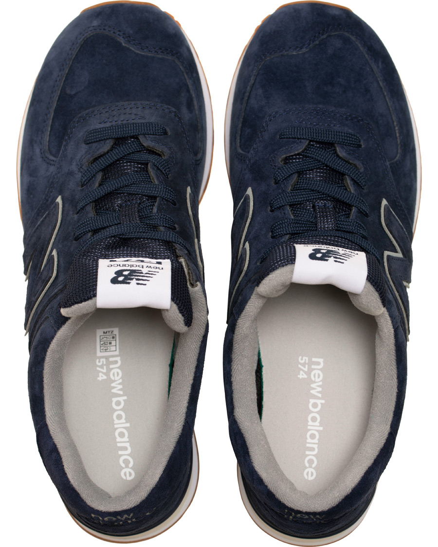 Mies | New Balance 574 Running Sneaker Navy Suede | New Balance | 574 Running Sneaker Navy Suede