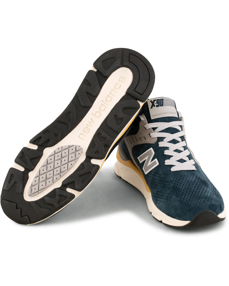 Mies | New Balance X90 Running Sneaker Navy Suede | New Balance | X90 Running Sneaker Navy Suede